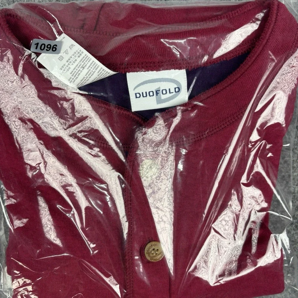 Duofold Thermal Henley Shirt Mens Medium Red Long Sleeve Waffle Knit Base Casual